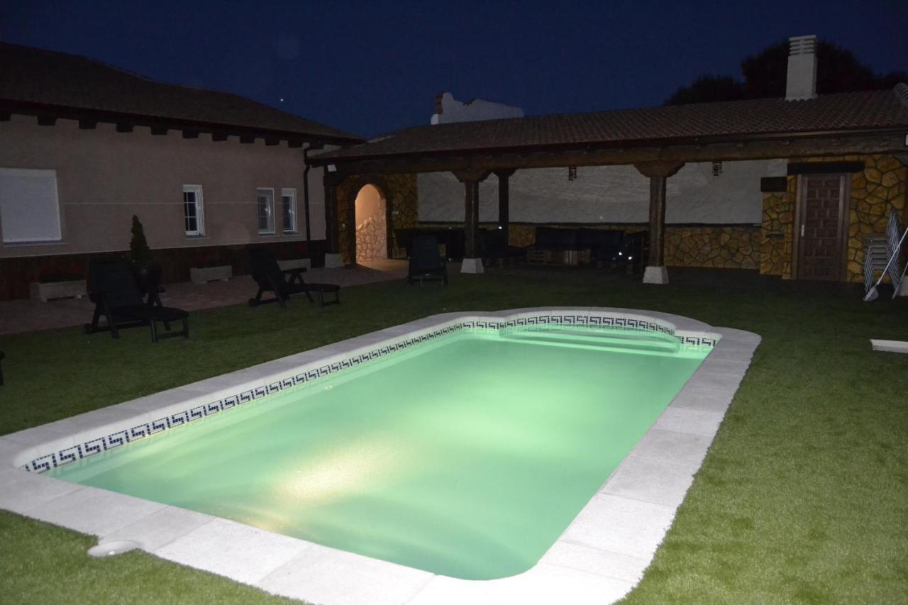 El Capricho De Los Carrascos Juarros de Voltoya 외부 사진