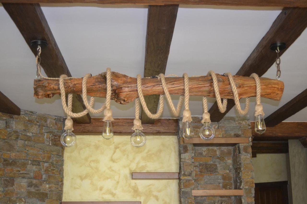 El Capricho De Los Carrascos Juarros de Voltoya 외부 사진