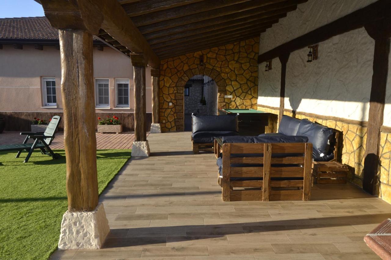 El Capricho De Los Carrascos Juarros de Voltoya 외부 사진